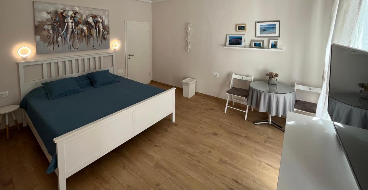 Apartment Check In PUY Eksteriør bilde