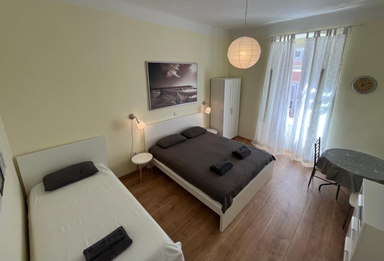 Apartment Check In PUY Eksteriør bilde
